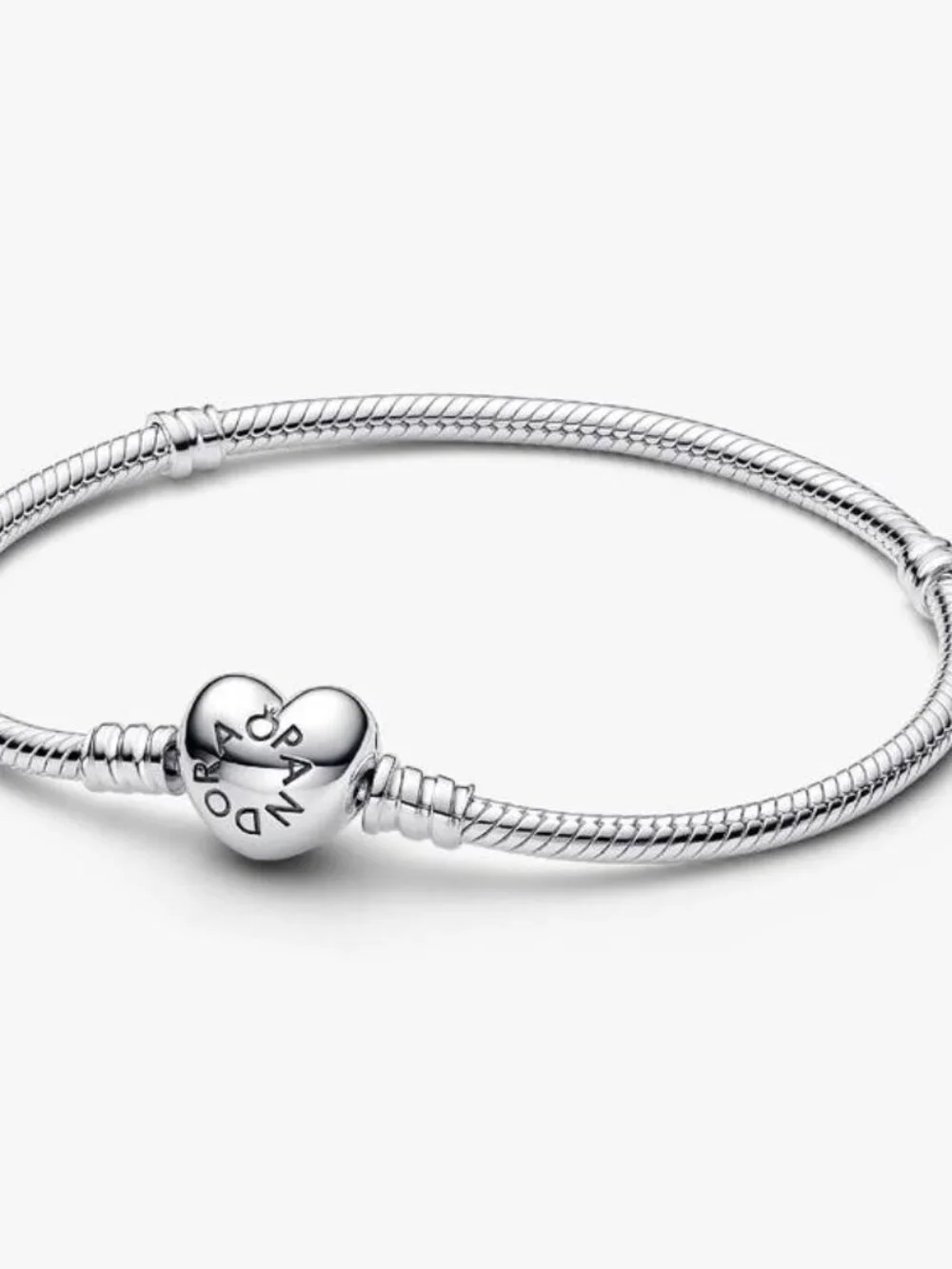 💖Pandora Moments Heart Clasp Bangle 7.5 in